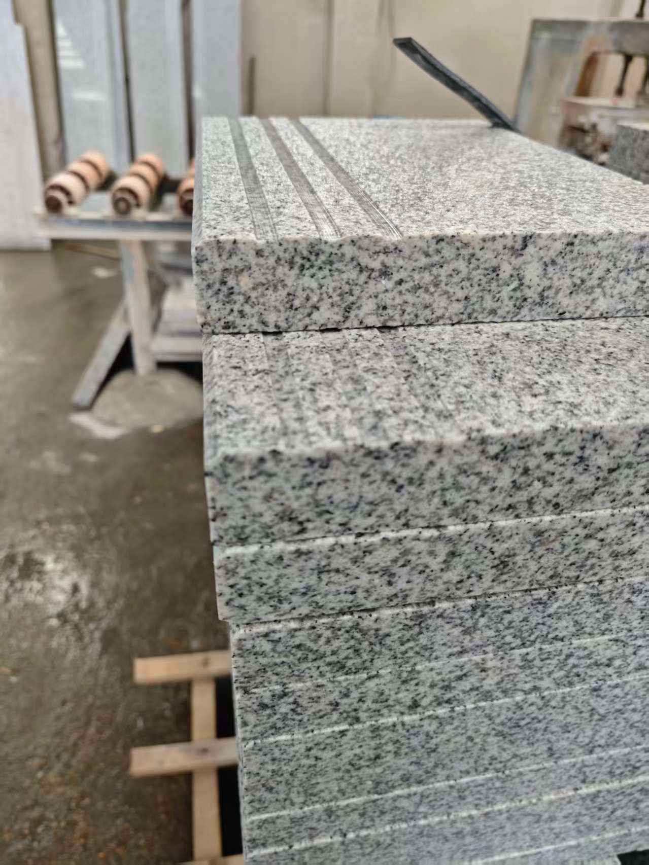 六安芝麻白楼梯踏步